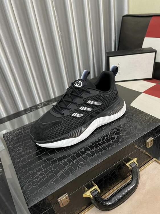 Picture of Gucci Shoes _SKUGuccisz38-44hnh022010369